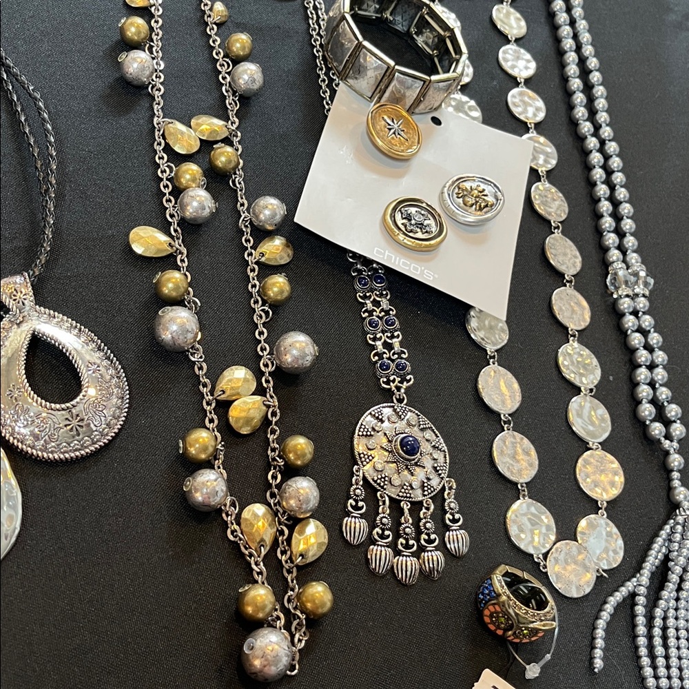 Assorted metals jewelry lot